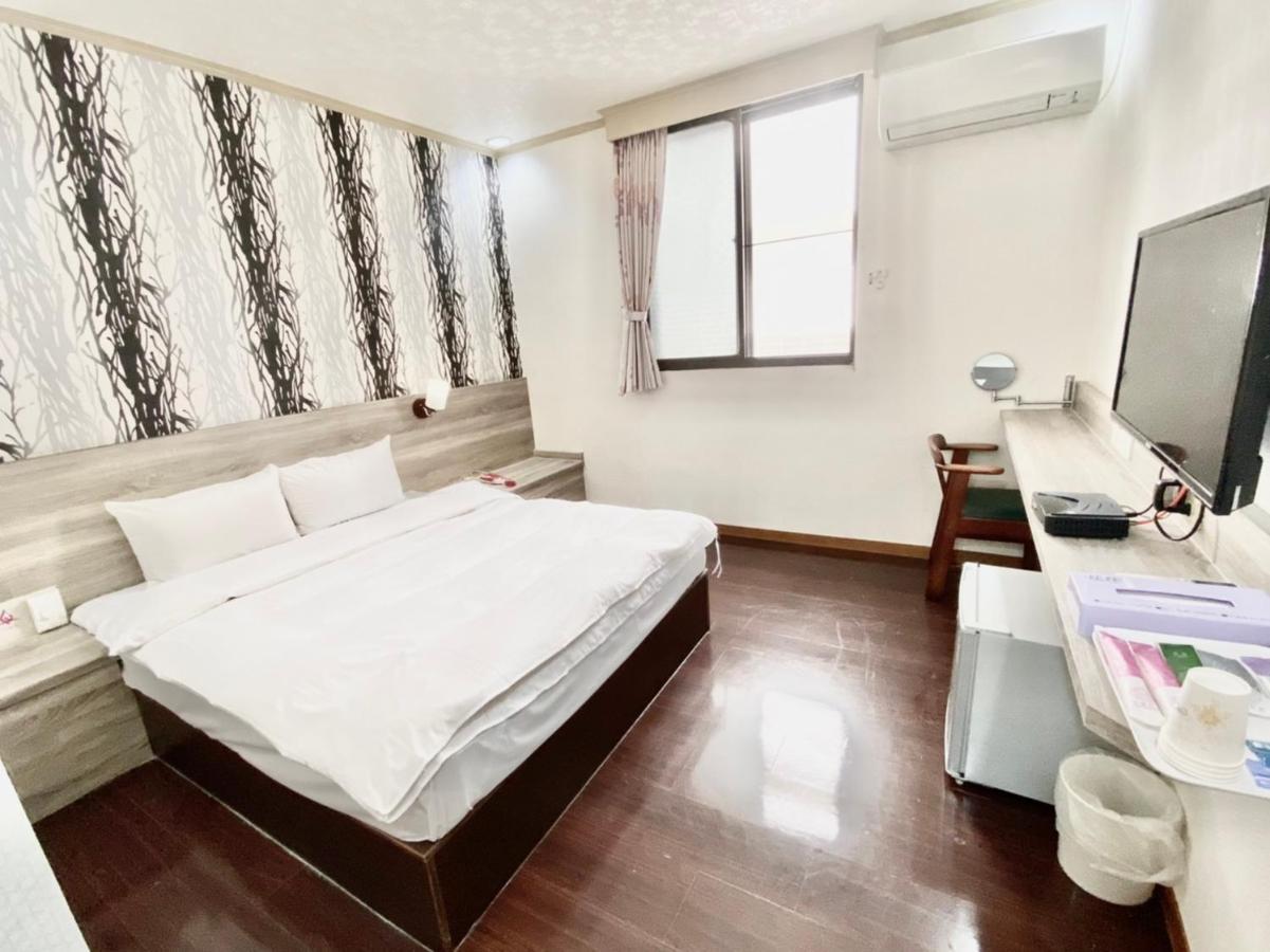 Wl Hotel Hsinchu Экстерьер фото