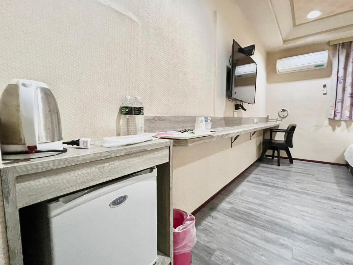 Wl Hotel Hsinchu Экстерьер фото