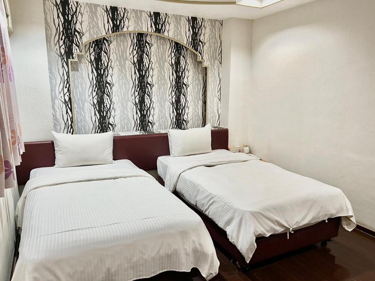 Wl Hotel Hsinchu Экстерьер фото