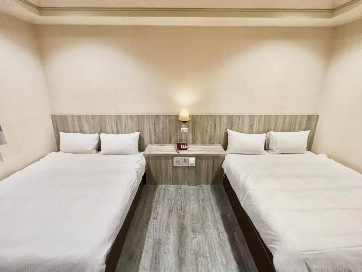 Wl Hotel Hsinchu Экстерьер фото