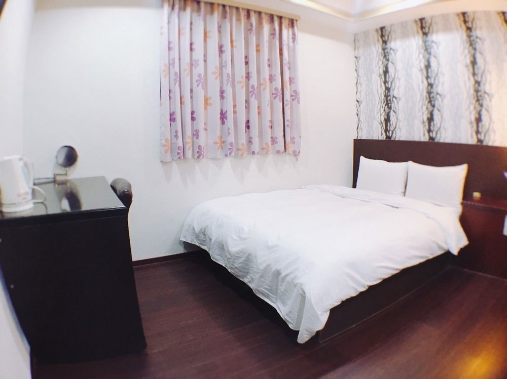 Wl Hotel Hsinchu Экстерьер фото