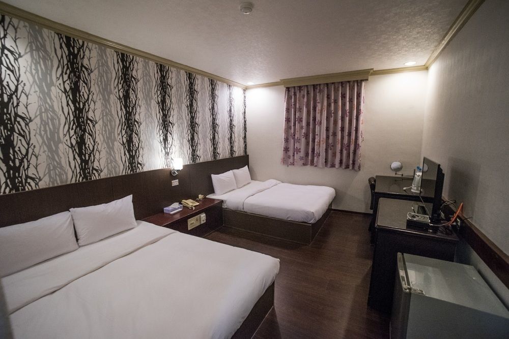 Wl Hotel Hsinchu Экстерьер фото